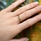 product_details::Geyser Bicolor Sapphire Ring 005 on model.