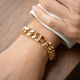 product_details::Identity Chain Bicolor Chrysoberyl Bracelet 001 on model.