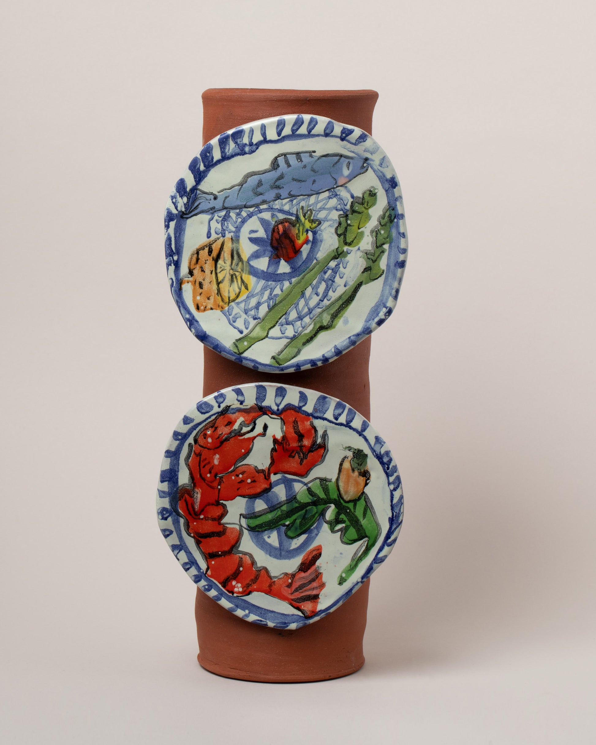 Maggie Boyd Trompe LOL Plate Vase on light color background.