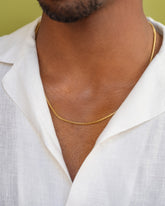 2.4mm Curb Chain Necklace on male model.