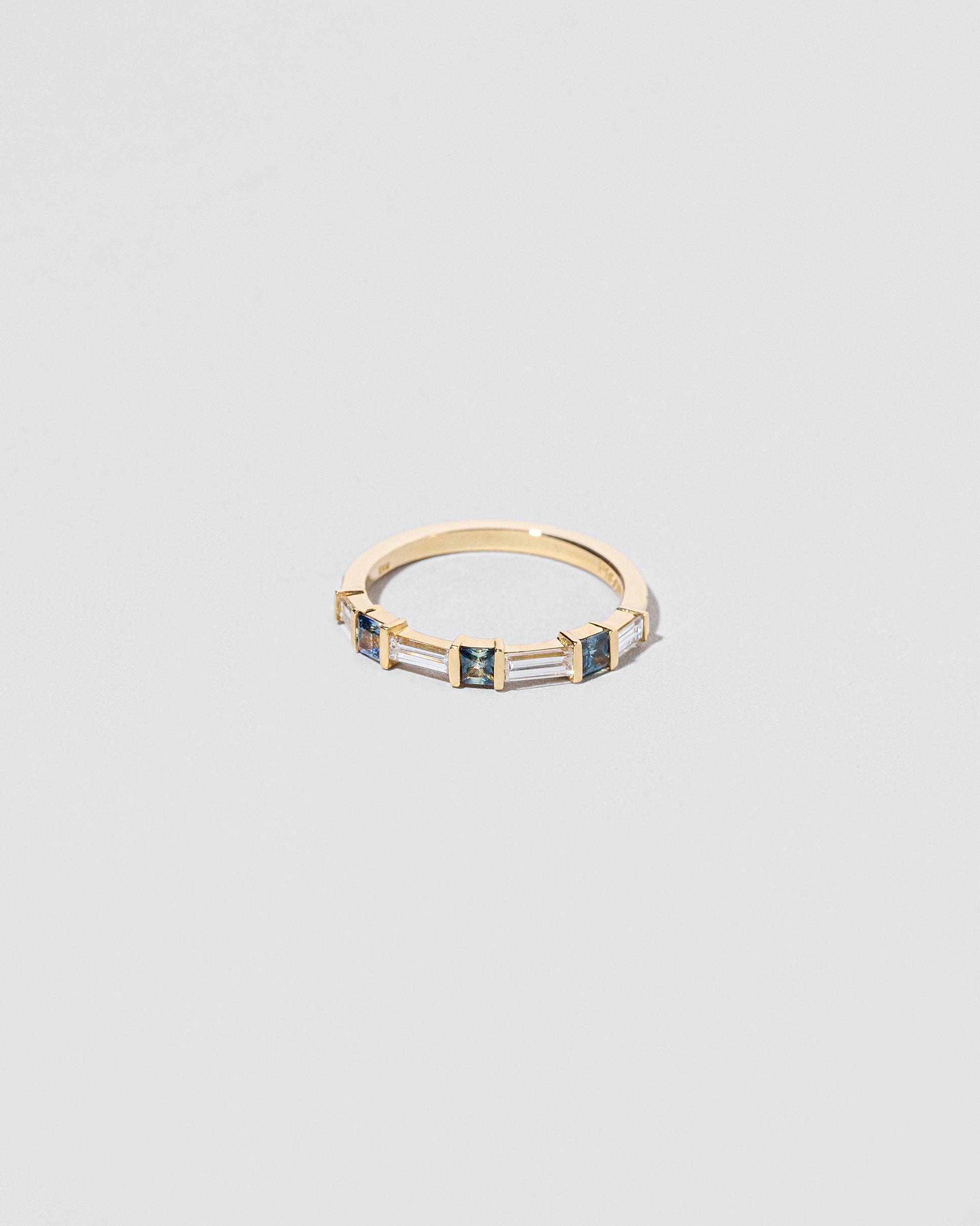 Wayfarer Band on light color background.