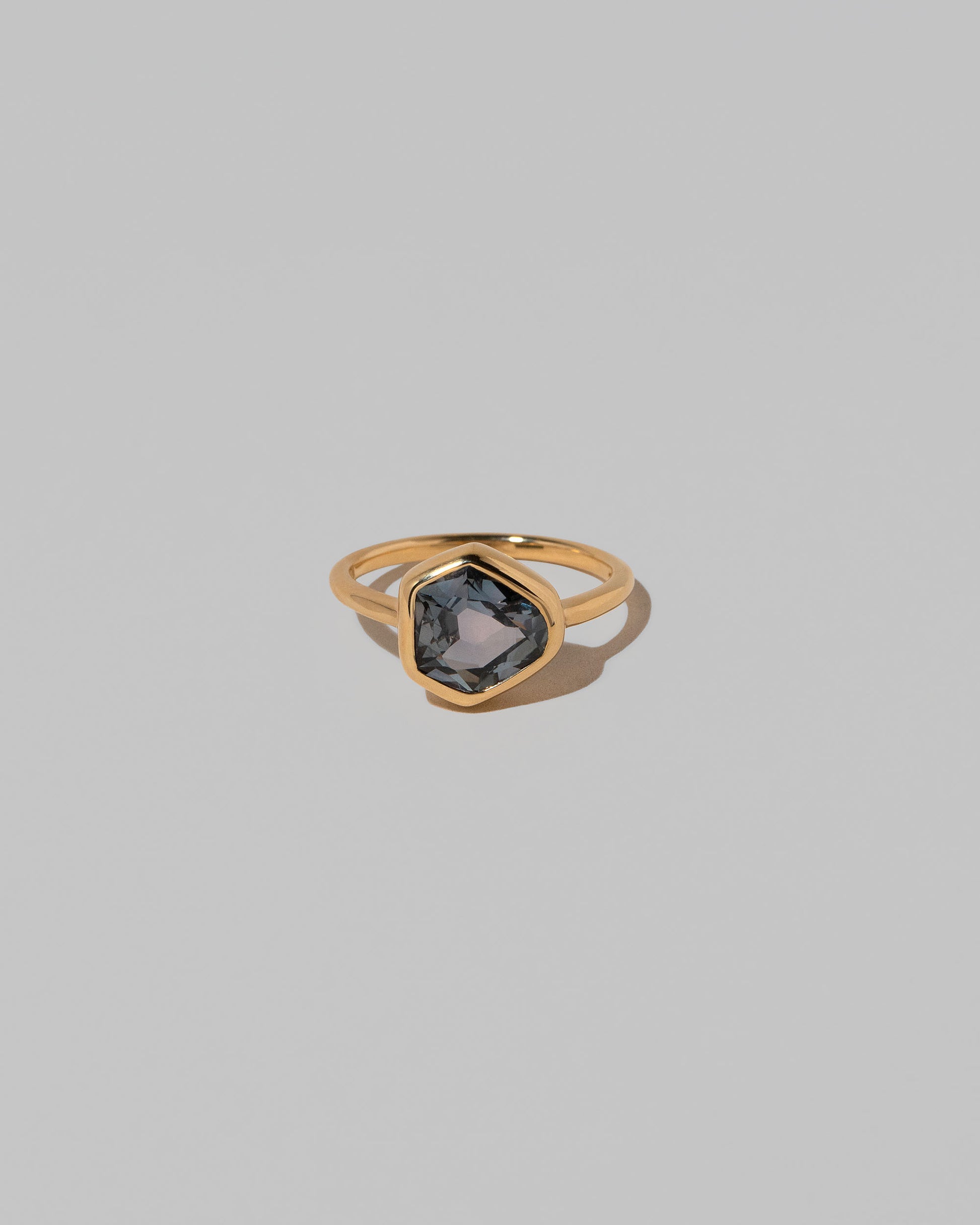 Geyser Purple Sapphire Ring 003 on light color background.
