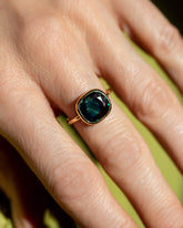 Gusher Bicolor Sapphire Ring 012 on model.