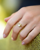 Gusher Chartreuse Sapphire Ring 003 on model.