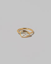 Gusher Diamond Ring 043 on light color background.