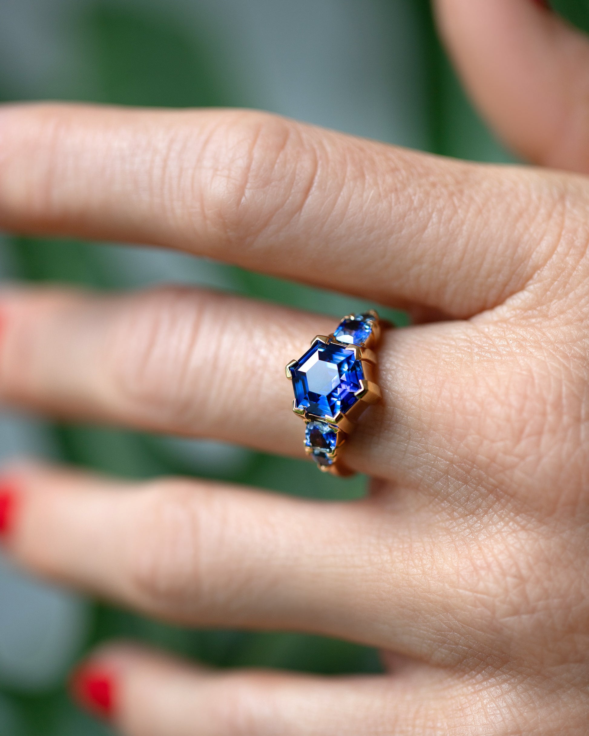 Hyacinthella Ring on model.