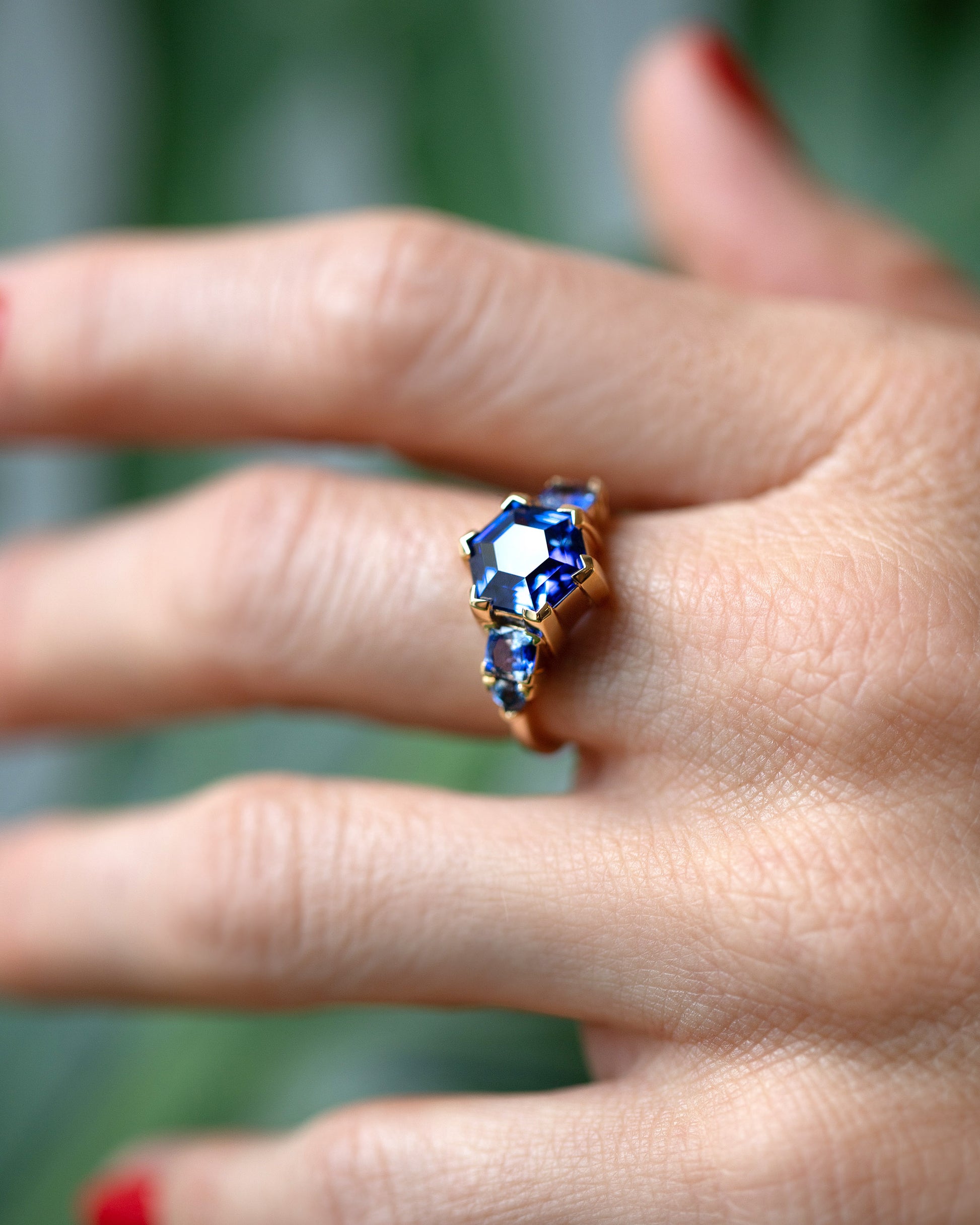 Hyacinthella Ring on model.