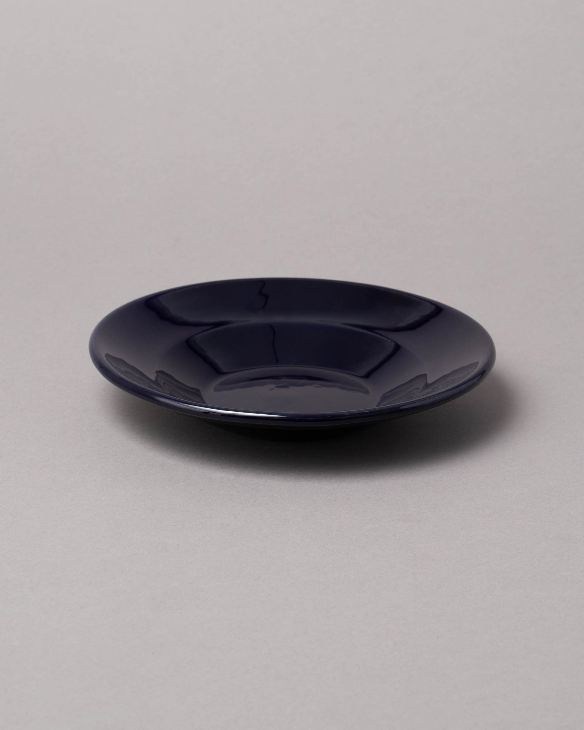 La Ceramica Vincenzo Del Monaco Midnight Shallow Bowl on light color background.