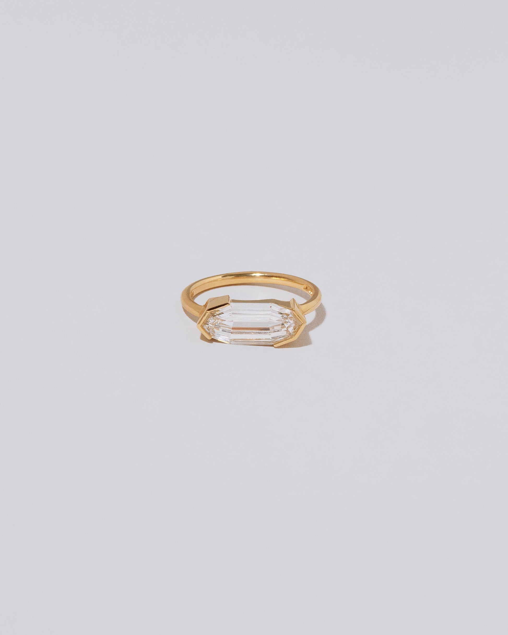 Relevé Ring on light color background.