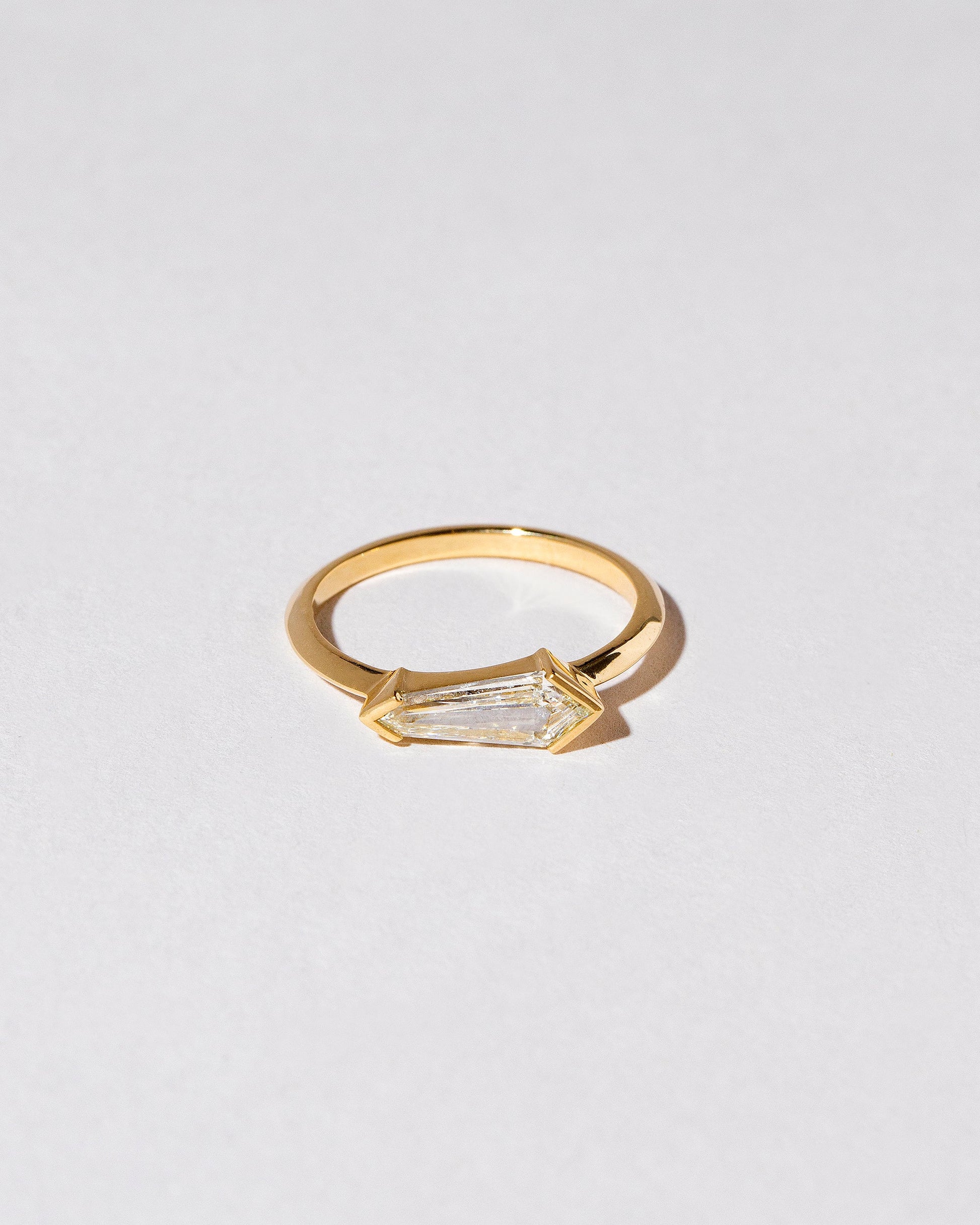 Lacerta Ring on light color background.