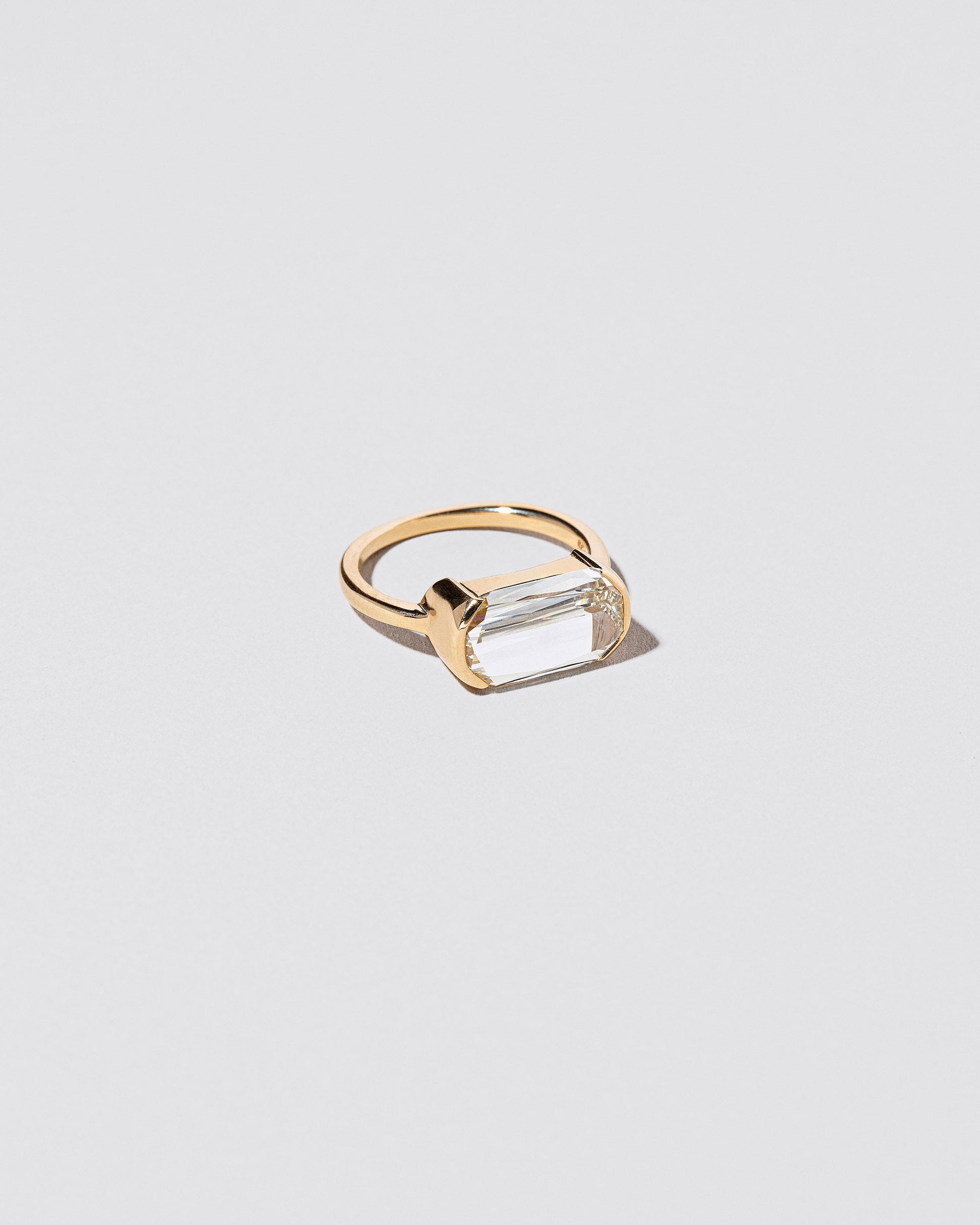 View from the side of the Tableau Ring on light color background.