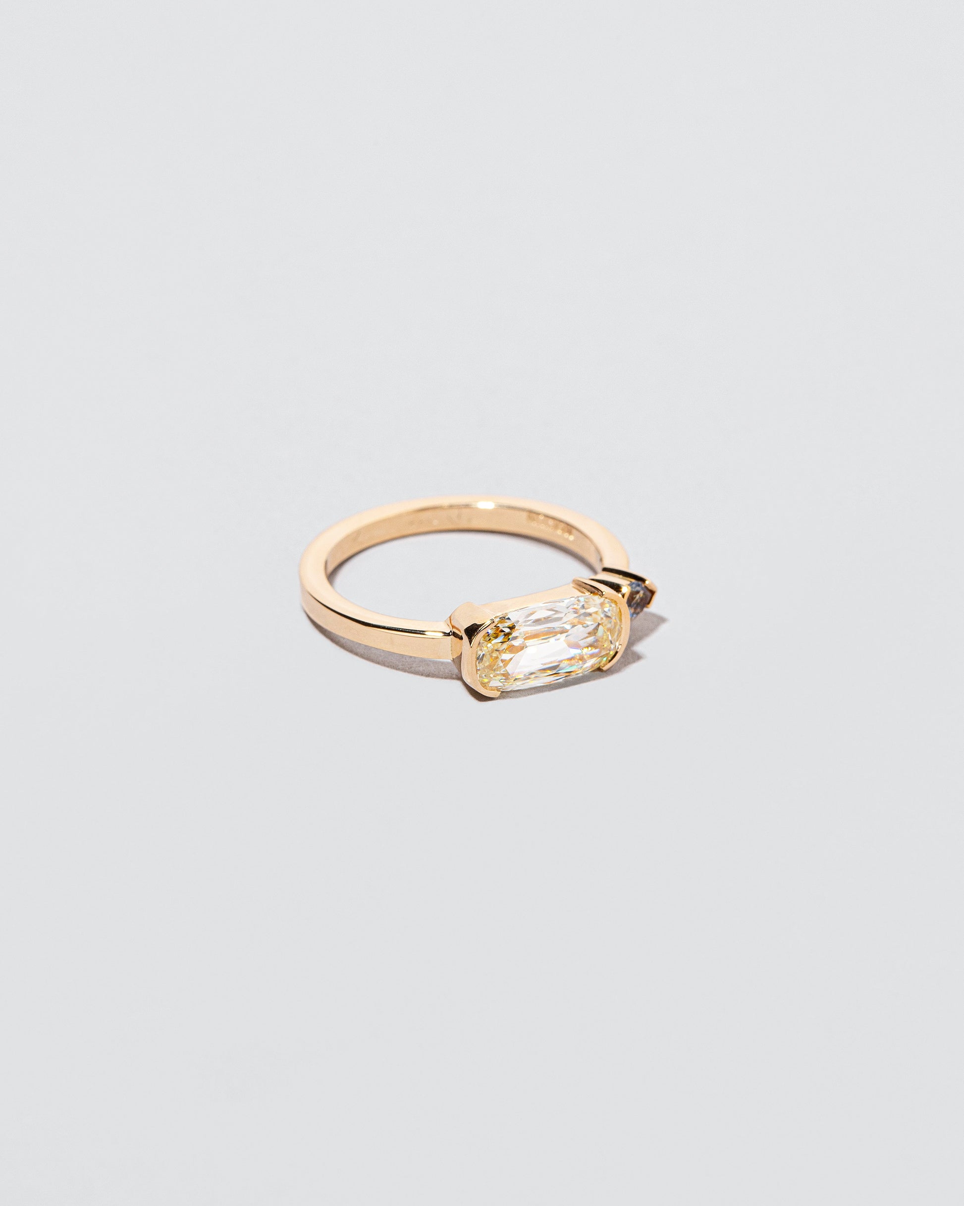  Front & Center Ring on light color background.