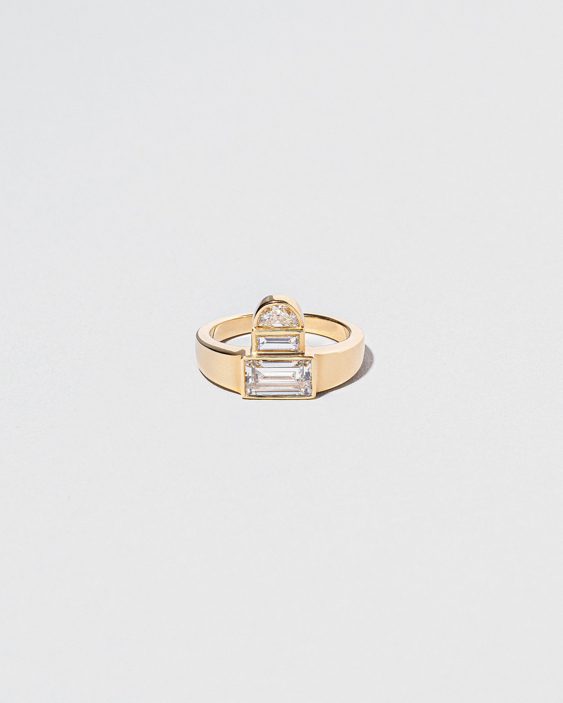  Partial Recall Ring on light color background.