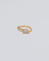 Chassé Ring on light color background.