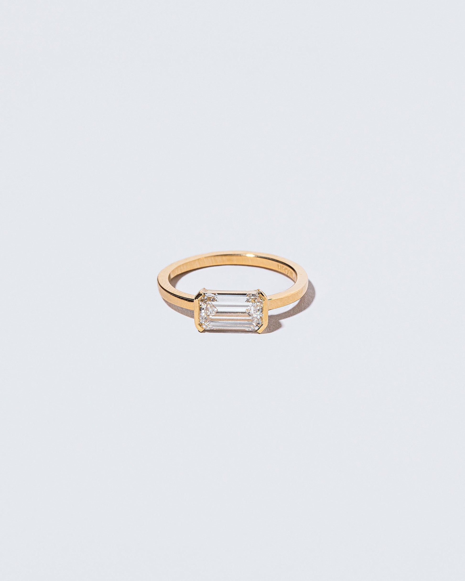 Constant Ring on light color background.