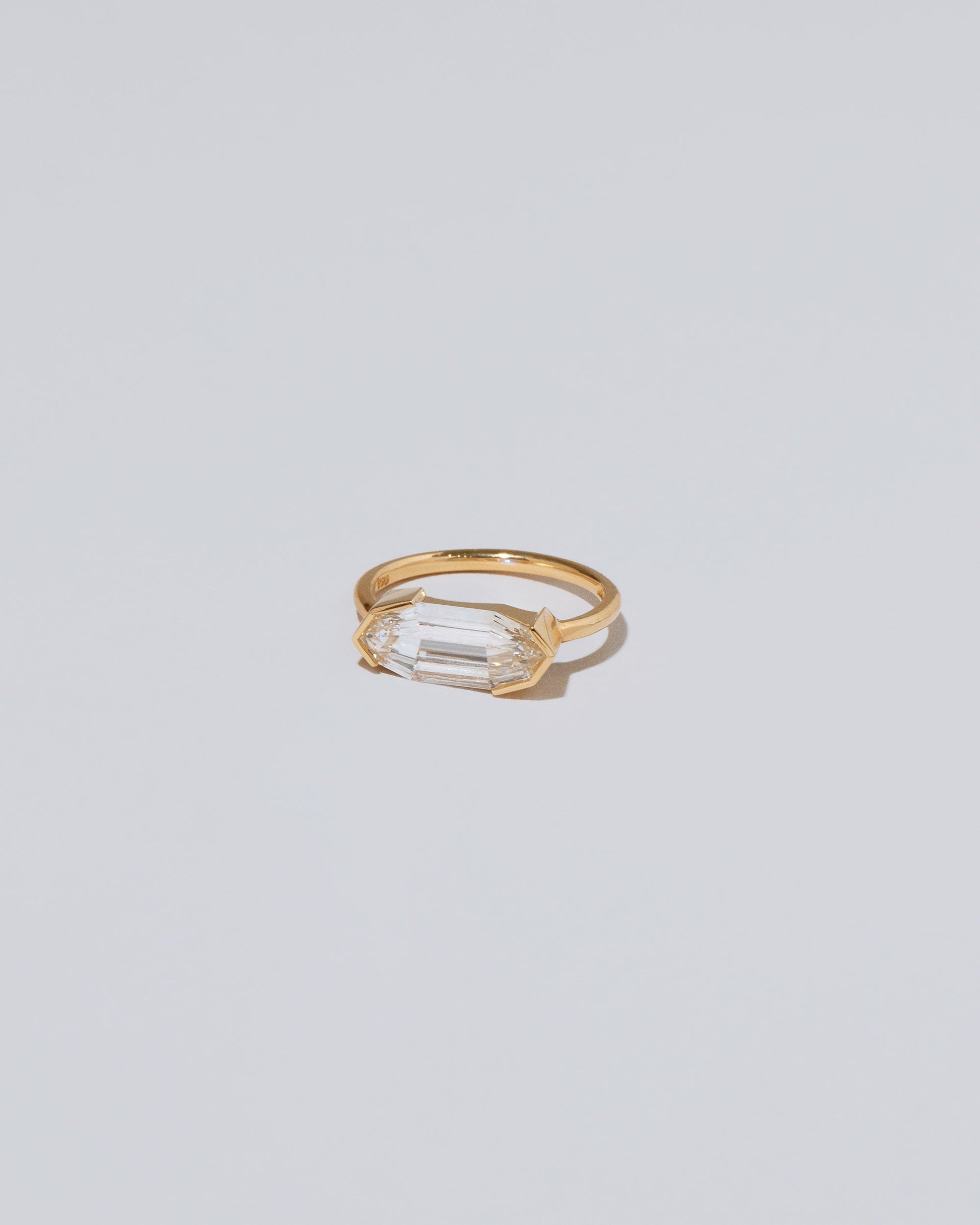 View from the side of the Relevé Ring on light color background.