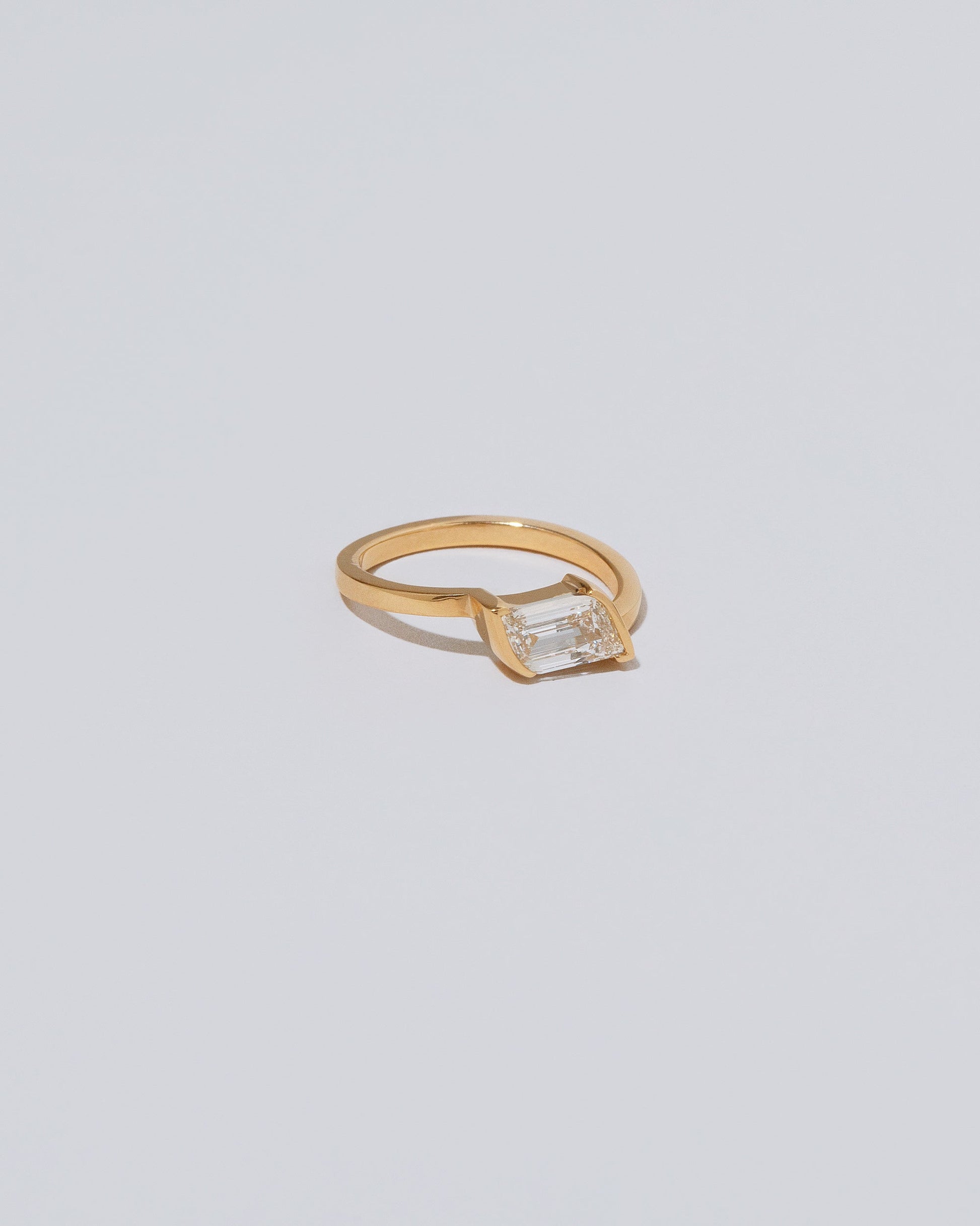 View from the side of the Chassé Ring on light color background.