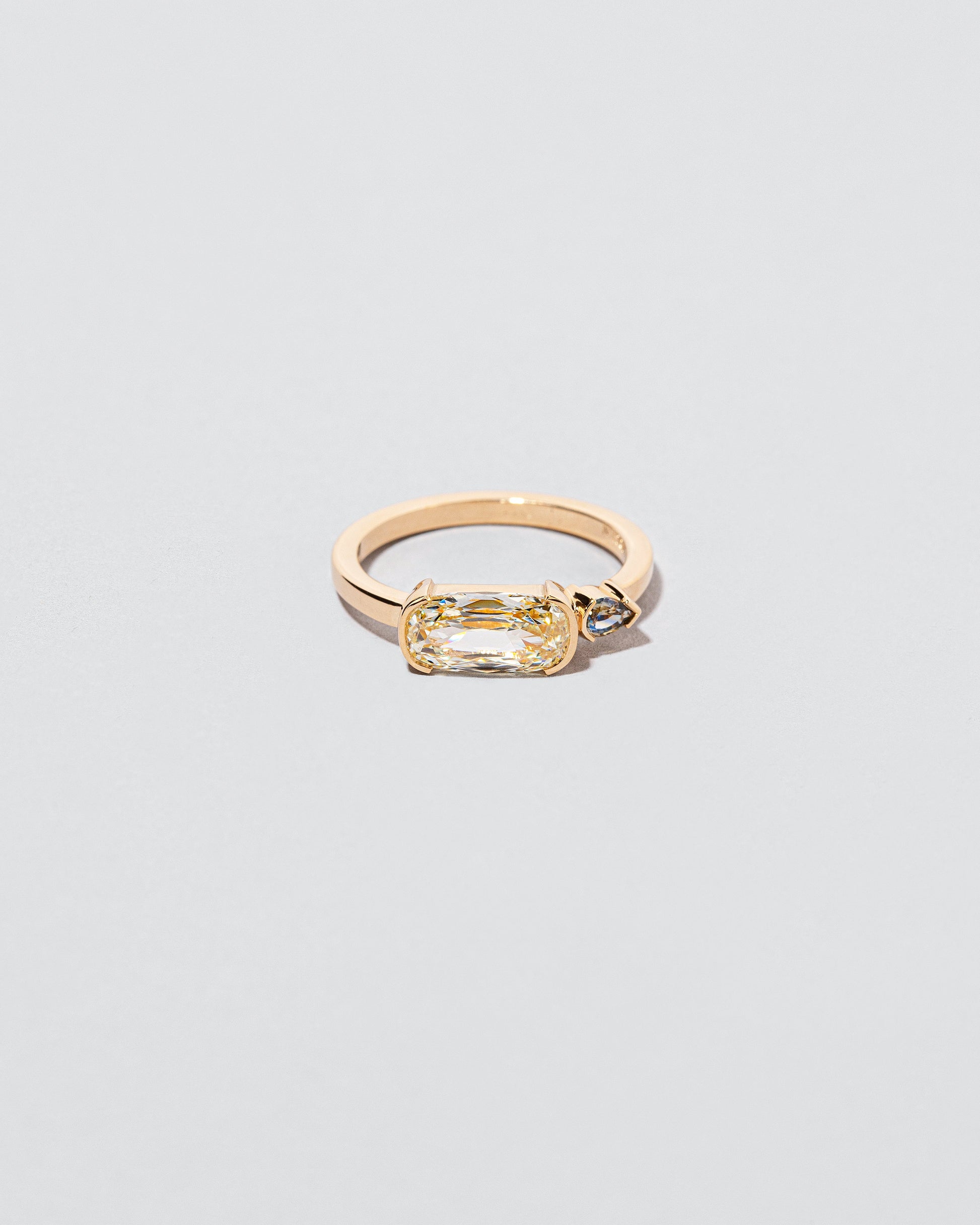  Front & Center Ring on light color background.