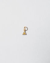  Sapphire Pendant on light color background.