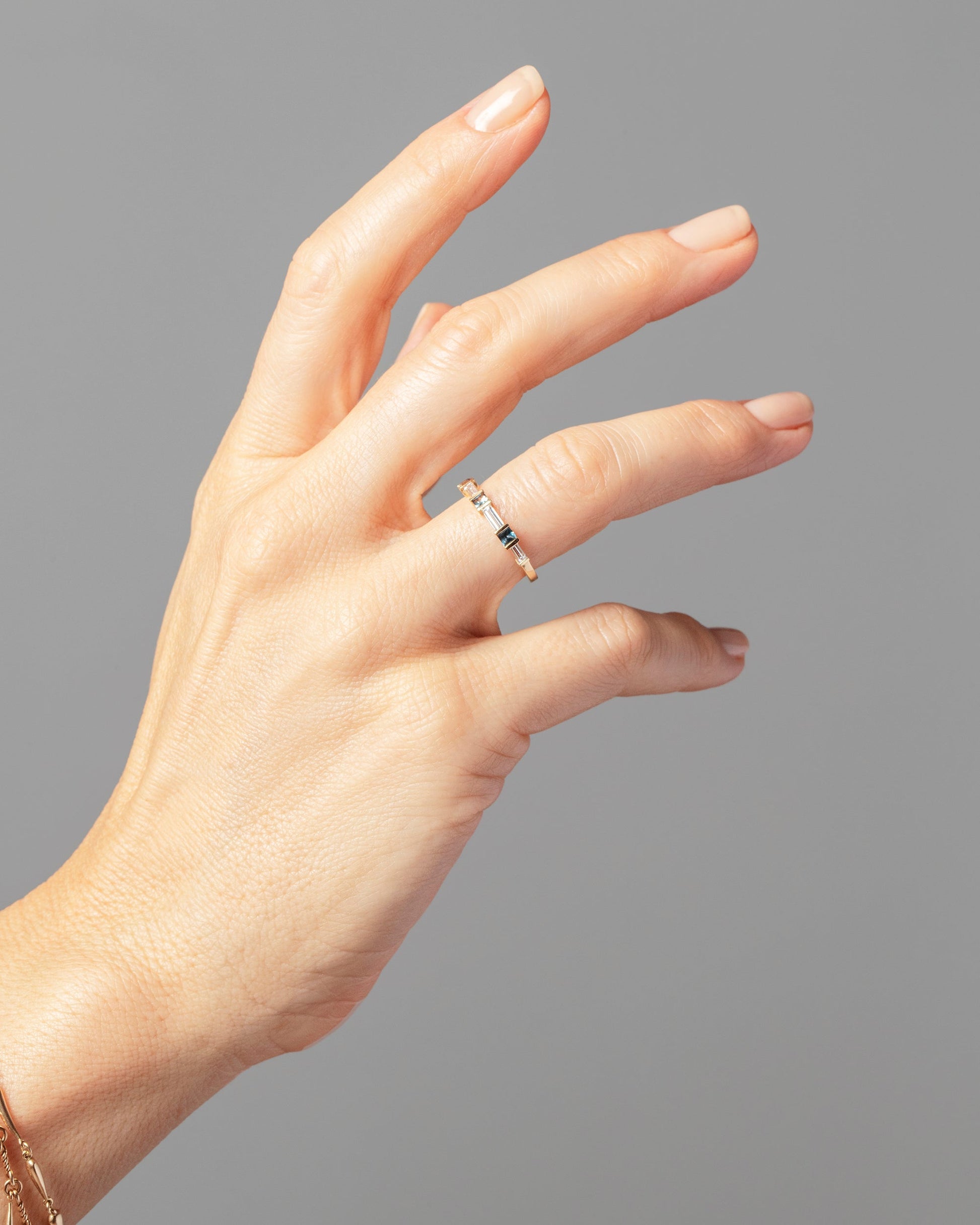 Wayfarer Band on model.