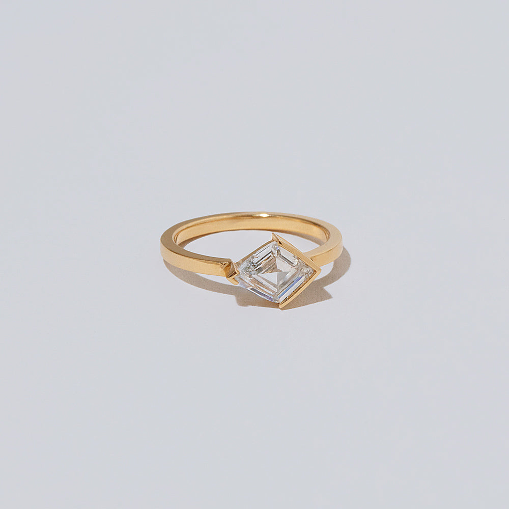 product_details::Closeup details of the Pirouette Ring on light color background.